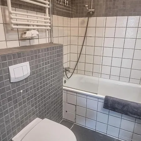 - Langenhagen Center هانوفر