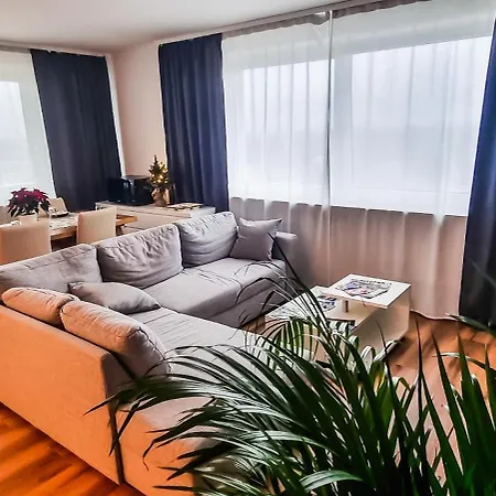 - Langenhagen Center Hanôver