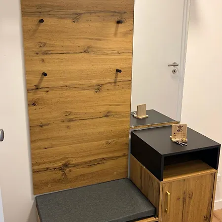 - Langenhagen Center شقة *